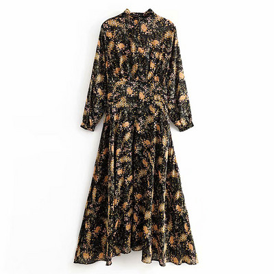 Hosszú szabású ruha elasztikus derékkal és félmagas gallérral fekete színben, virágmintával