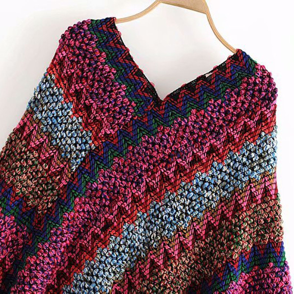 Női téli poncsó piros és sárga rojtokkal