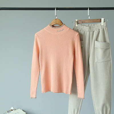 Bluză de damă toamnă-iarnă cu decolteu rotund în albastru, alb, galben, negru și roz