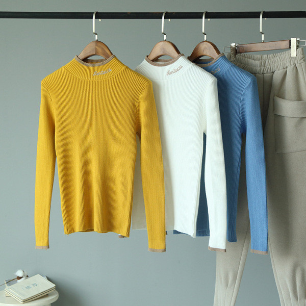 Bluză de damă toamnă-iarnă cu decolteu rotund în albastru, alb, galben, negru și roz