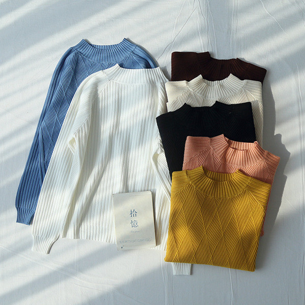 Női őszi-téli pulóver kerek nyakkivágással, sárga, kék, fehér, fekete és rózsaszín színekben