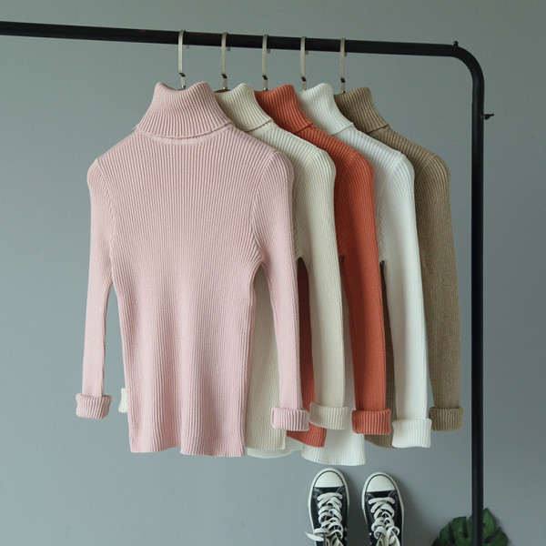 Női téli póló sárga, kék, fehér, rózsaszín, bézs és fekete színben