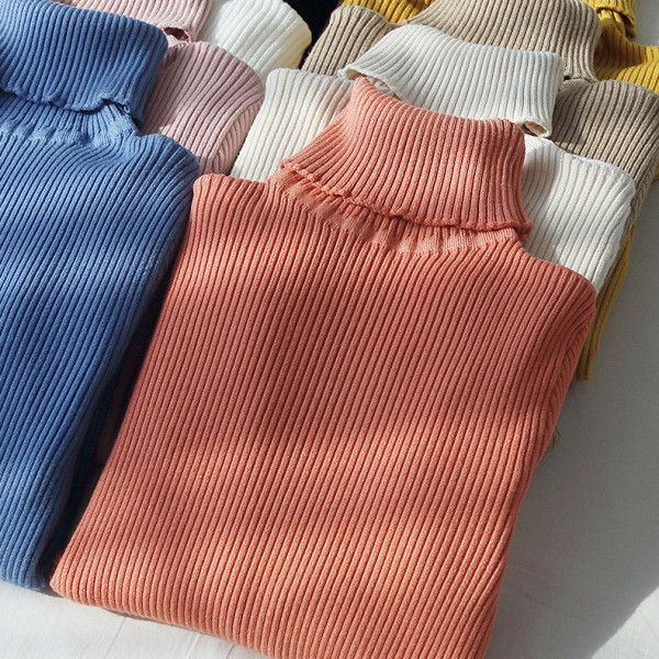 Női téli póló sárga, kék, fehér, rózsaszín, bézs és fekete színben