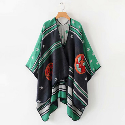 Vékony kötésből készült női poncsó kék, zöld és piros színben
