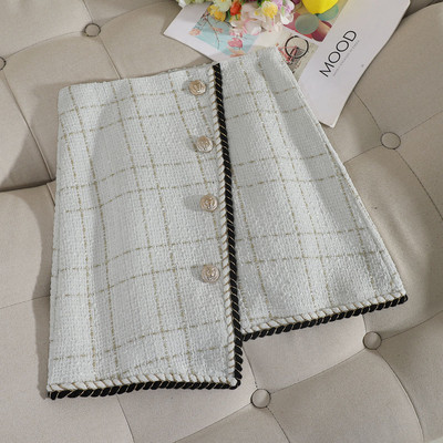 Fusta dama in carouri cu nasturi si talie inalta in albastru, alb si negru