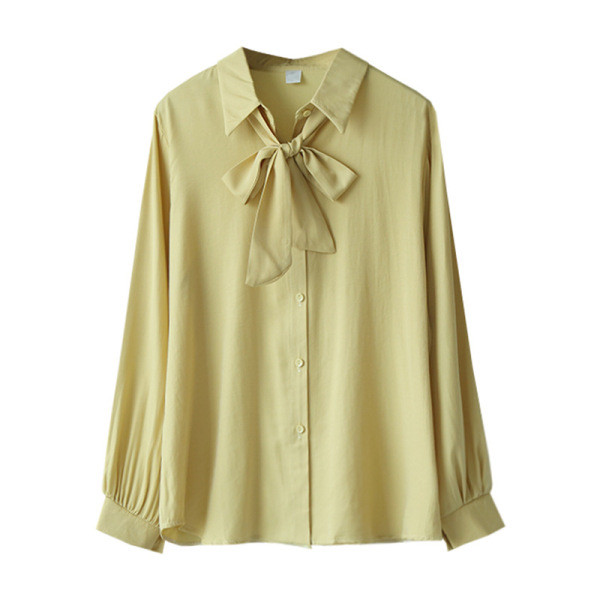 Cămașă modernă de damă cu o panglică la guler în alb și galben