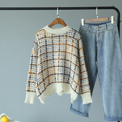 Női téli pulóver kerek nyakkivágással, kék, fehér és narancs színben