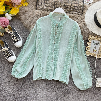 Cămașă modernă de damă cu nasturi și mâneci largi în alb, negru, roz și verde