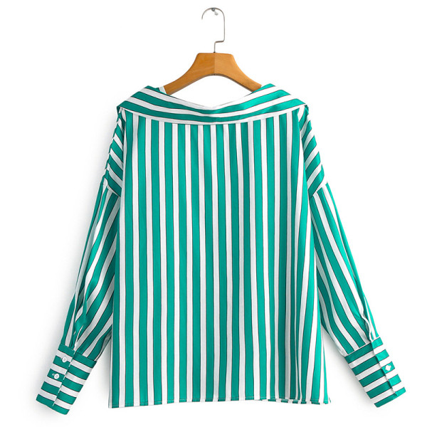 Camasa de dama in dungi model lat cu guler clasic si nasturi de culoare verde