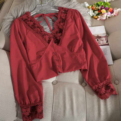 Cămașă scurtă de damă în cinci culori cu dantelă și decolteu în V