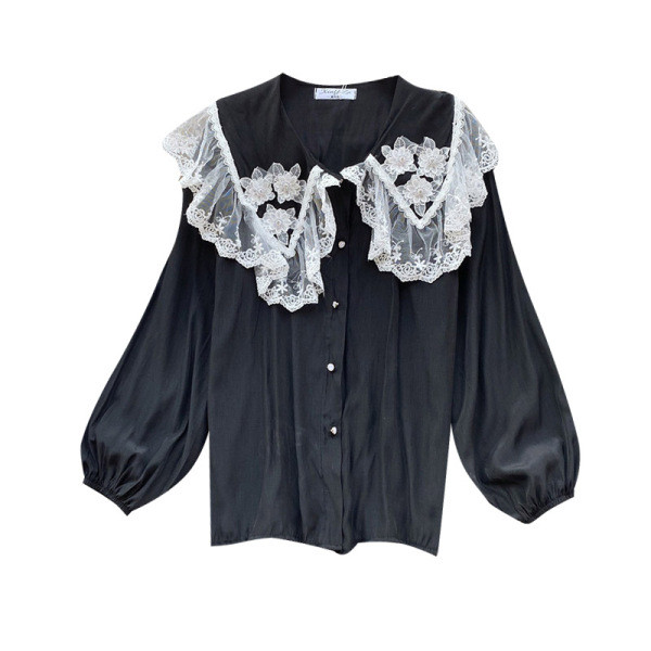Cămașă modernă de damă cu nasturi și dantelă în alb, negru și bej