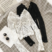 Fekete-fehér női csipkeblúz V-nyakkal és hosszú ujjal