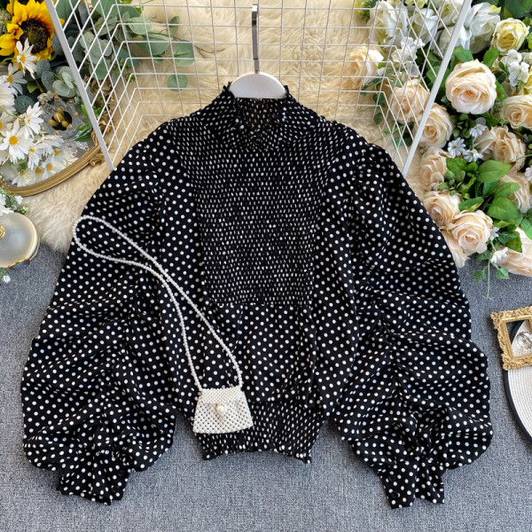 Modern női blúz barna, fehér és fekete színben, széles ujjal