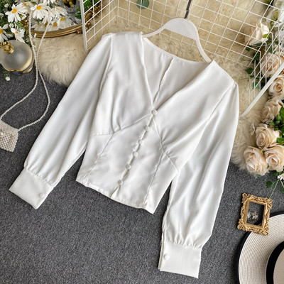 Cămașă de damă în stil retro în mai multe culori cu decolteu în V