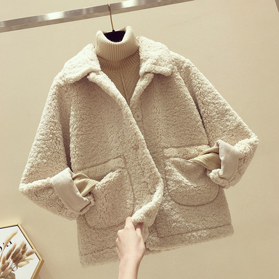 Modern női téli pehelykabát zsebekkel és spitz nyakkivágással rózsaszín, sárga és bézs színben