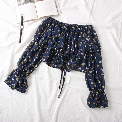 Bluza de dama actuala cu decolteu barca si maneci lotus in mai multe culori