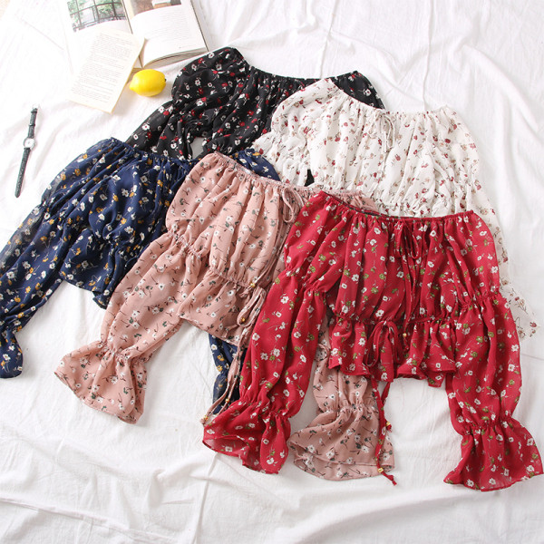 Bluza de dama actuala cu decolteu barca si maneci lotus in mai multe culori