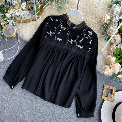 Modern női rózsa hímzéssel és csipkegallérral rózsaszín, fehér, fekete és bézs színben