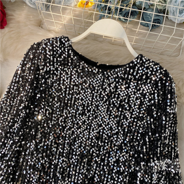 Bluză de damă modernă cu cravate și decolteu oval în negru și argintiu