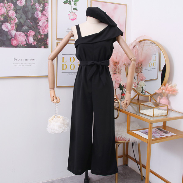 Női overál új modellje több színben szalaggal