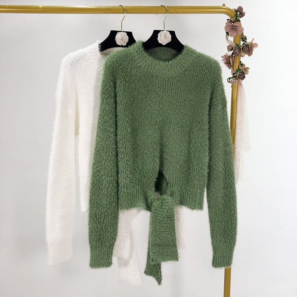 Rövid alsó pulóver derékkötővel, fehér és zöld színben