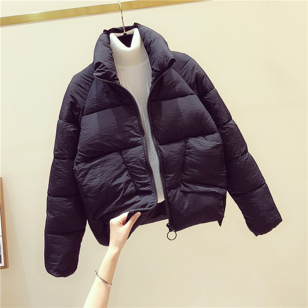 Geaca de dama toamna-iarna cu buzunare in rosu, alb, gri si maro