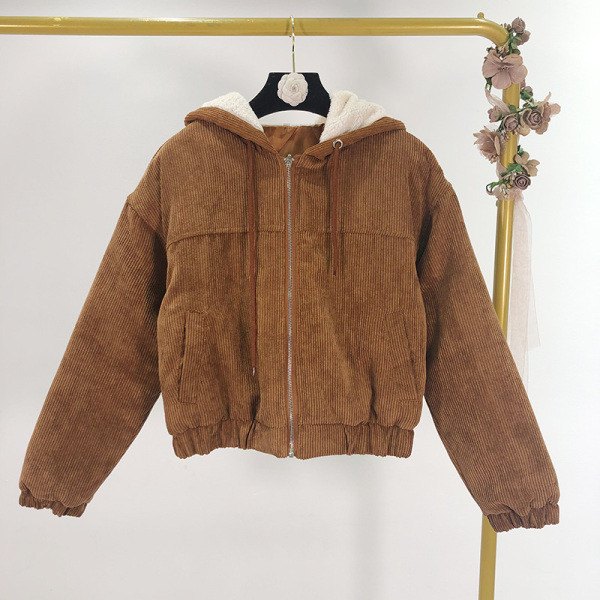 Rövid kordbársony kabát retro modell barna színben meleg béléssel és kapucnival