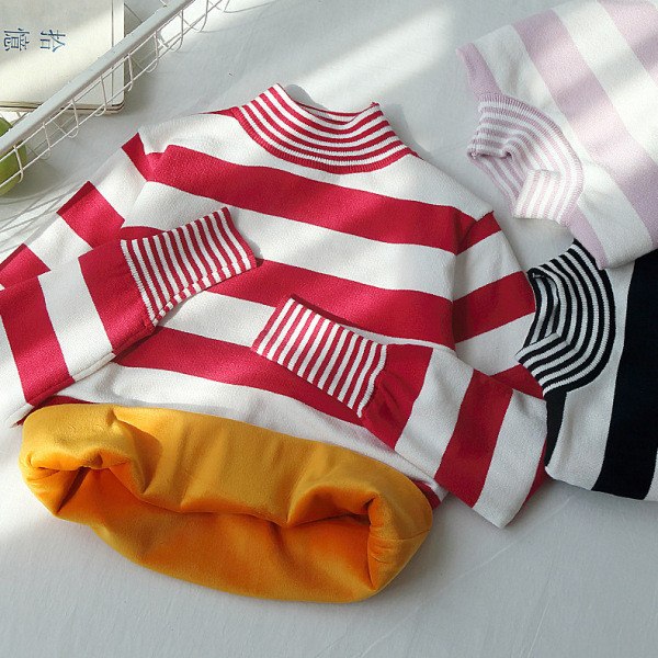 Női őszi-téli csíkos blúz piros, lila és fekete színekben