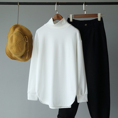 Női alkalmi blúz magas gallérral és színes rátéttel - két modell