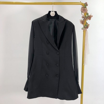 Νέο μοντέλο γυναικείο φόρεμα με λαιμόκοψη V με μανίκια από τούλι σε μαύρο χρώμα