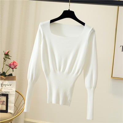 Pulover de damă în cinci culori cu decolteu pătrat și mâneci lungi