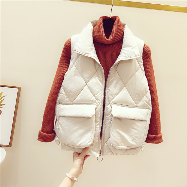 Női alkalmi mellény kerek nyakkivágással fehér és kék színben