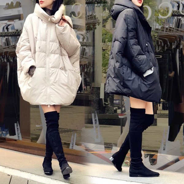 Női őszi-téli kabát széles modell fekete-fehér színben