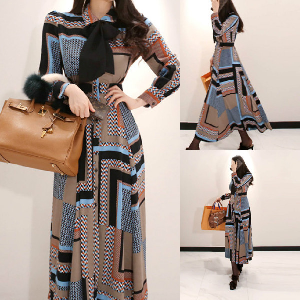 Νέο μοντέλο μακρύ γυναικείο φόρεμα  με μακριά μανίκια και μοτίβο