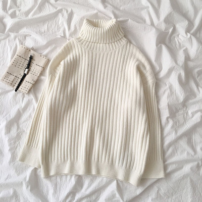 Modern női pulóver fekete-fehér színben pólógallérral