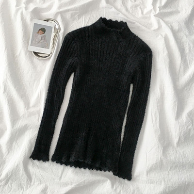 Női pehelypulóver fekete, rózsaszín, kék és bézs színben, pólógallérral