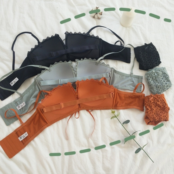 Μοντέρνο γυναικείο σετ σουτιέν και μπικίνι σε πορτοκαλί, γκρι και μαύρο χρώμα