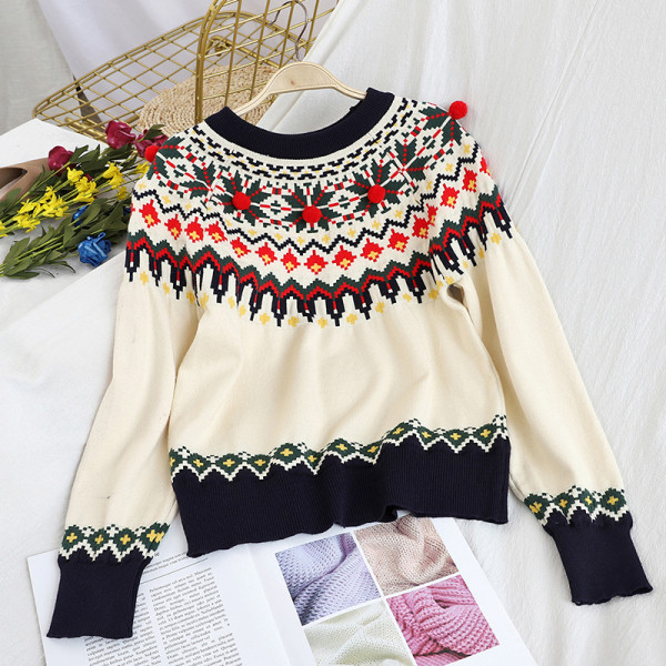 Pulover de dama in stil retro de culoare bej cu decolteu rotund si elemente 3D