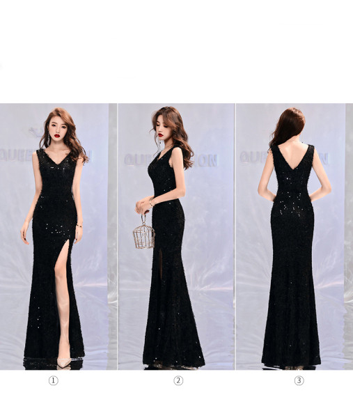 Stílusos női ruha spitz nyakkivágással és fekete-piros hasítékkal