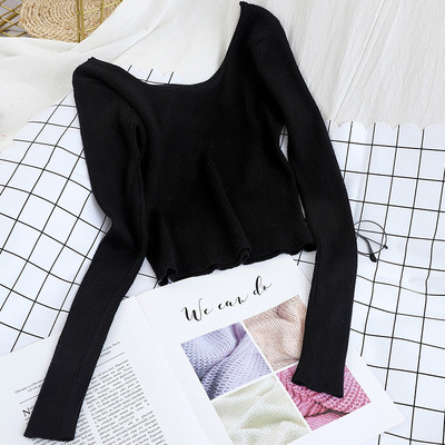 Női blúz Karcsú modell négy színben, kerek nyakkivágással és hosszú ujjakkal