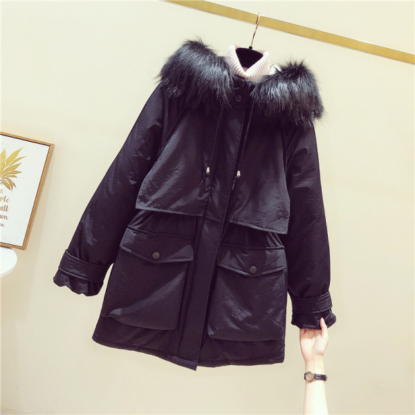 Női téli kabát hosszú és szabású fekete és bézs színben