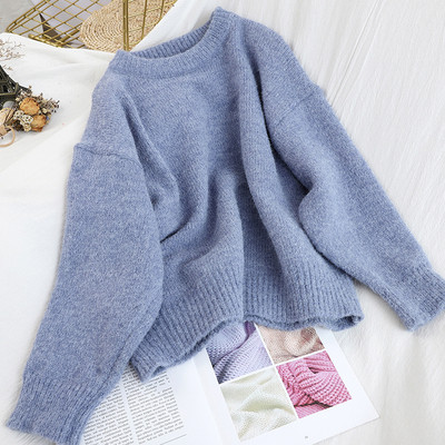 Γυναικείο πουλόβερ κλασικό μοντέλο σε πέντε χρώματα με στρογγυλή λαιμόκοψη