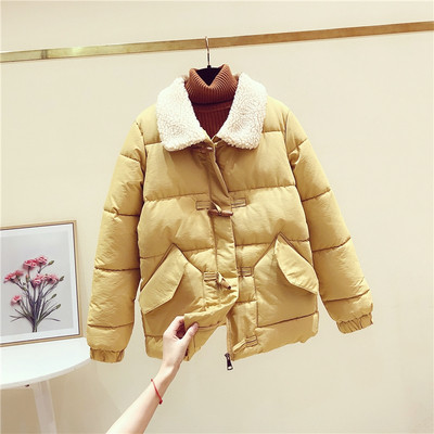 Női téli kabát fa gombokkal és zsebekkel fehér, sárga, fekete és zöld színben