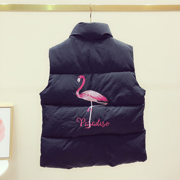 ÚJ Női alkalmi mellény, hátoldalán fekete és bézs színben hímzéssel