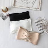 Σουτιέν σε μπεζ, λευκό και μαύρο χρώμα
