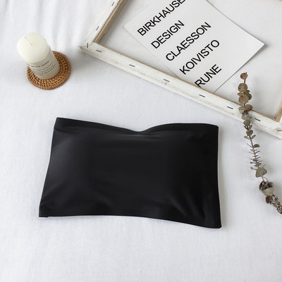 Σουτιέν σε μπεζ, λευκό και μαύρο χρώμα