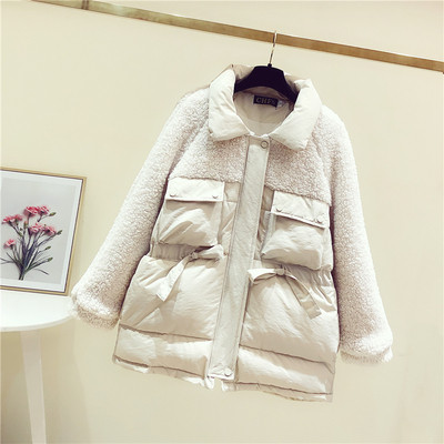 Női téli kabát derékcsatlakozással fehér és fekete színben