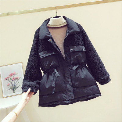 Női téli kabát derékcsatlakozással fehér és fekete színben