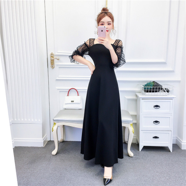 Új modell női ruha pecsét ujjakkal és spitz nyakkivágással fekete és piros színben