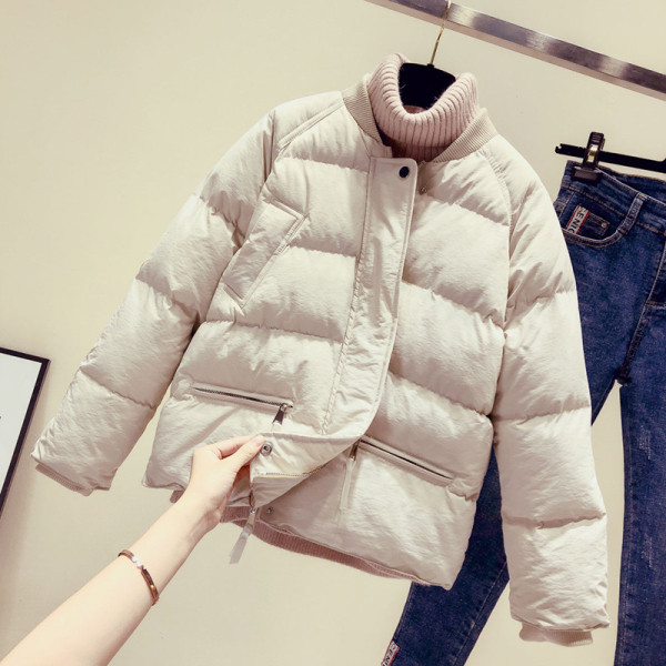 Geaca de iarna casual de dama cu buzunare in alb, negru, albastru si bej